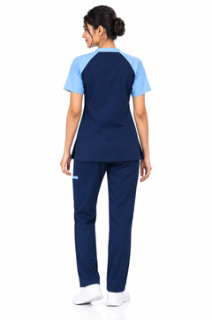 Cura Pro Women’s with Zipper Scrub (2-Way Stretch)