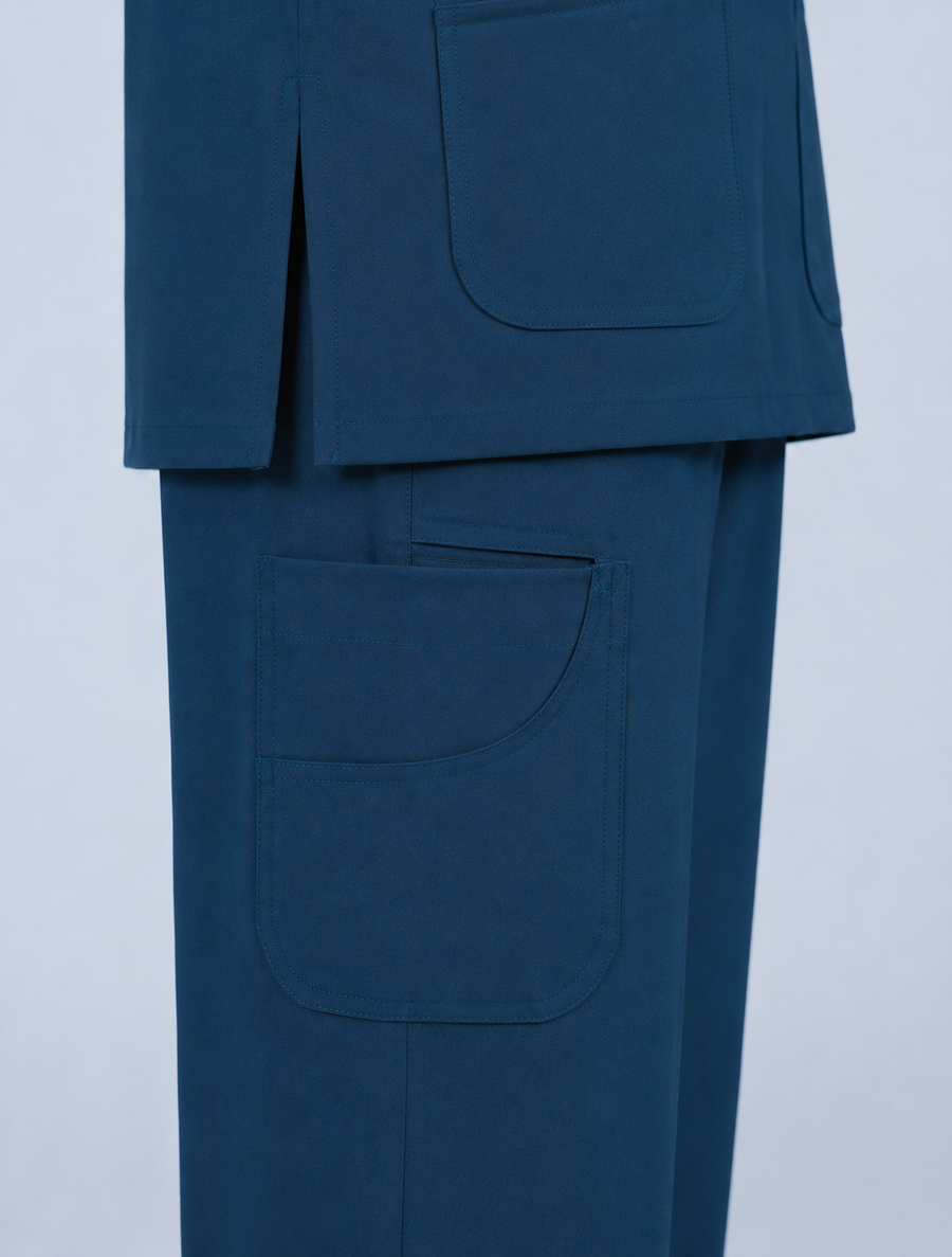 Cura Signature Women’s with Zipper Scrub