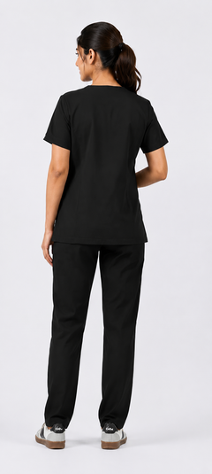 Cura Core Women's V-Neck Black CC/12