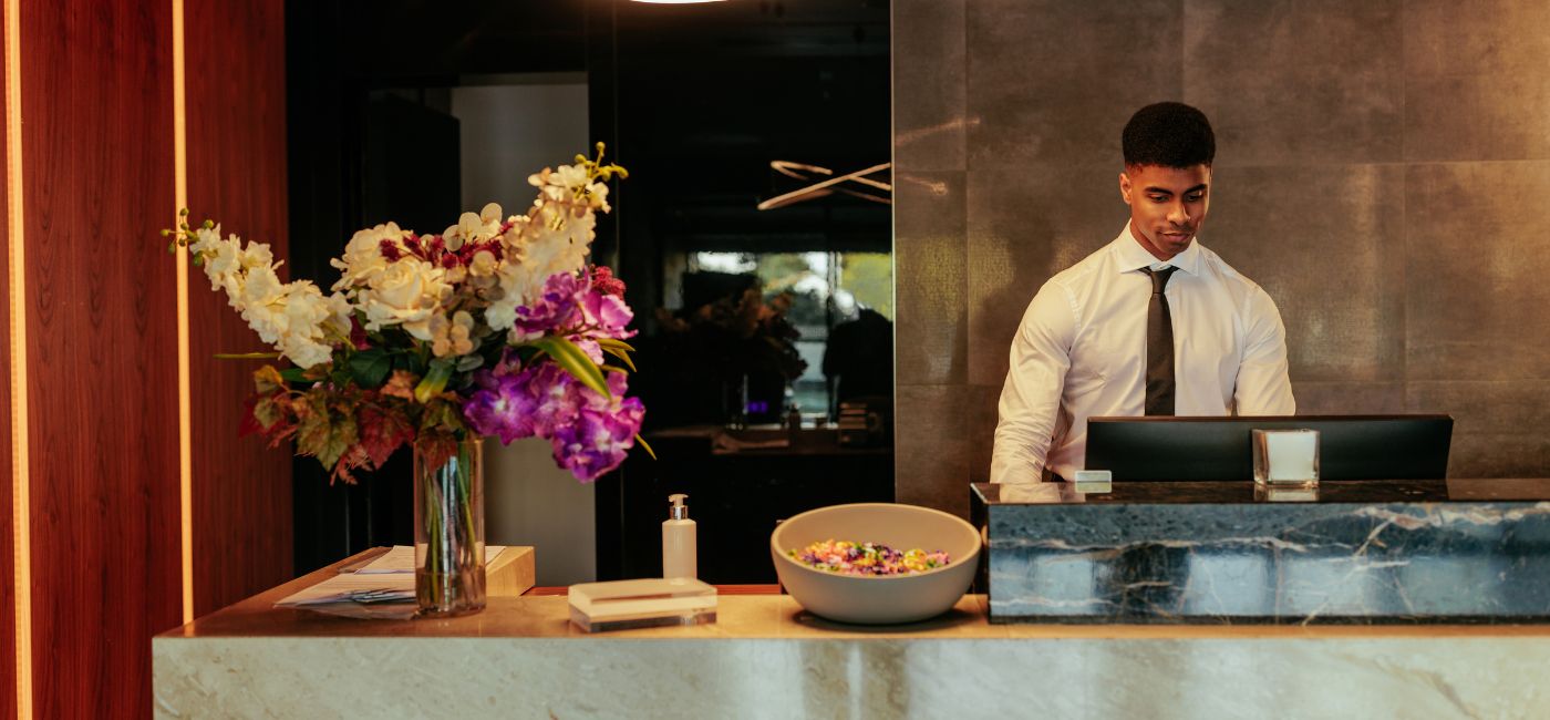 Best Front Desk Uniforms Best Front Desk Uniforms